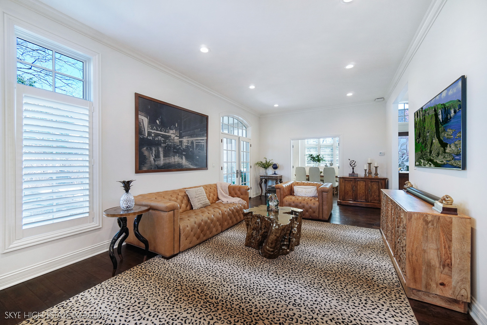 1 Willowcrest Drive, Oak Brook, IL 60523