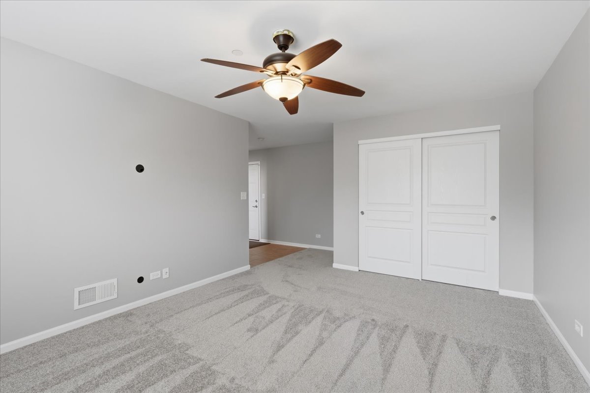 65 Arcadia Lane, Lake Zurich, IL 60047