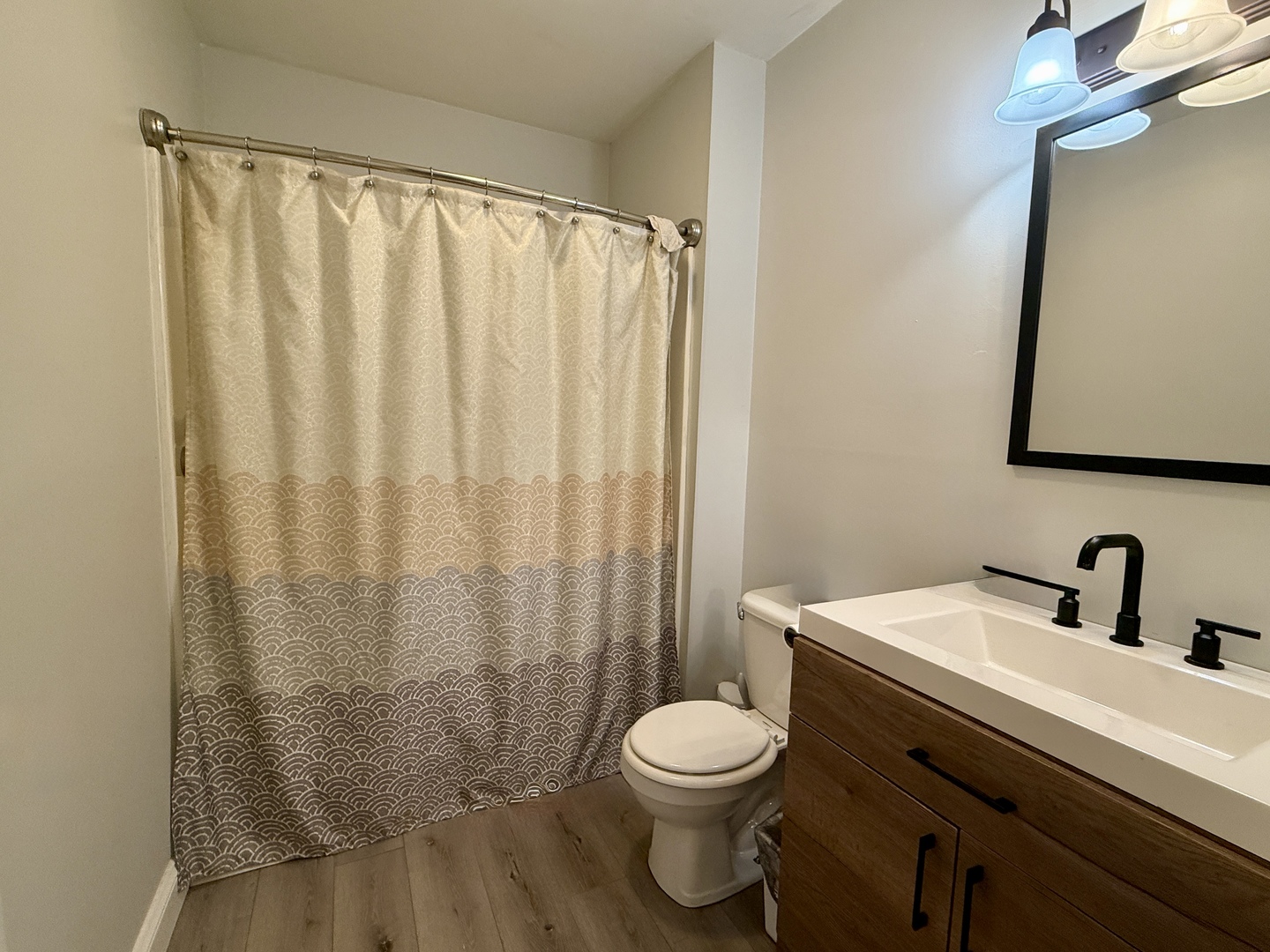 203 Macgregor Road, Lockport, IL 60441