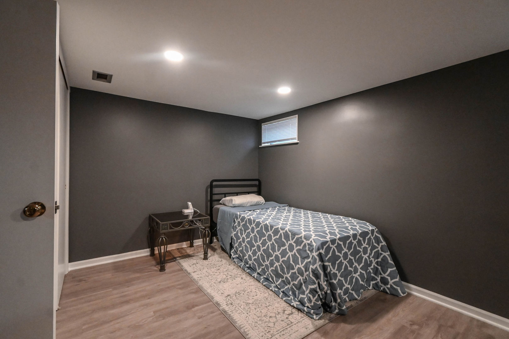 3877 Grandview Avenue, Gurnee, IL 60031