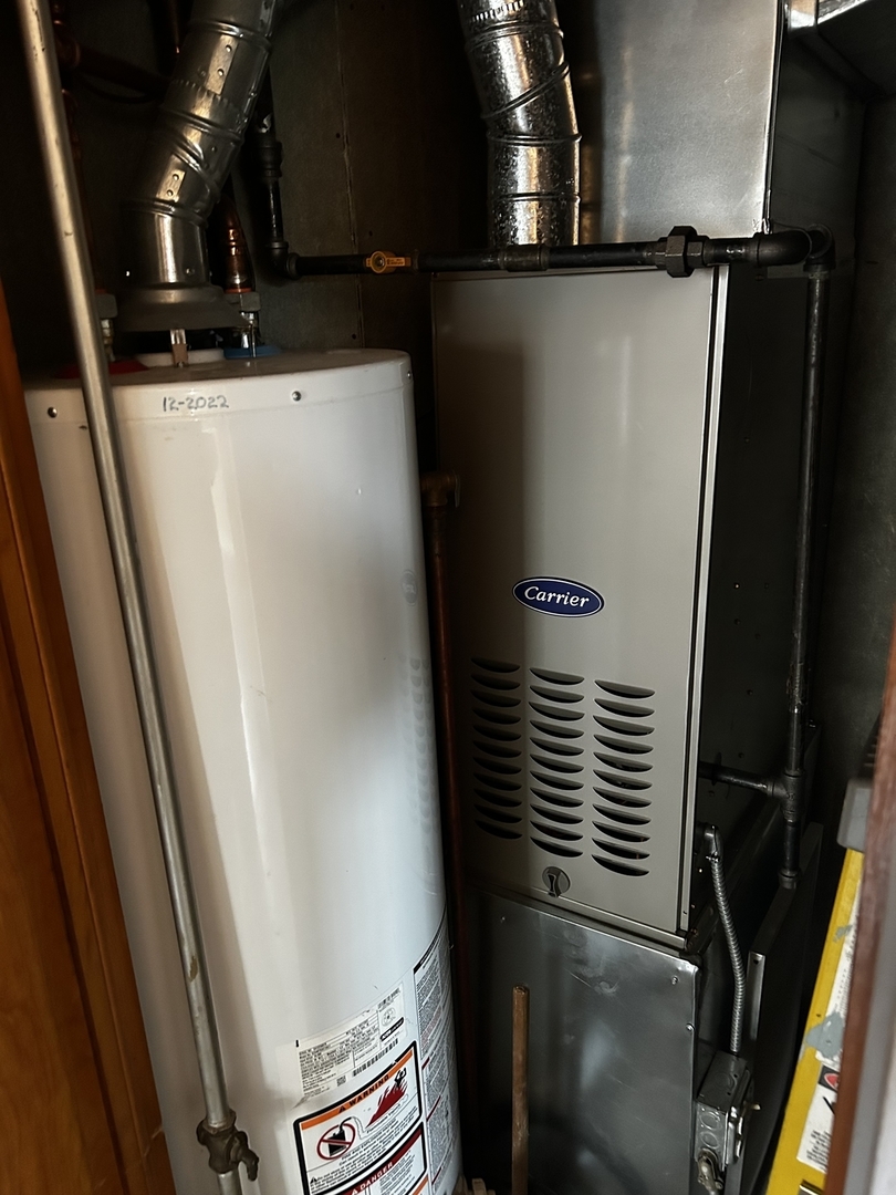 7805 45th Street, Lyons, IL 60534