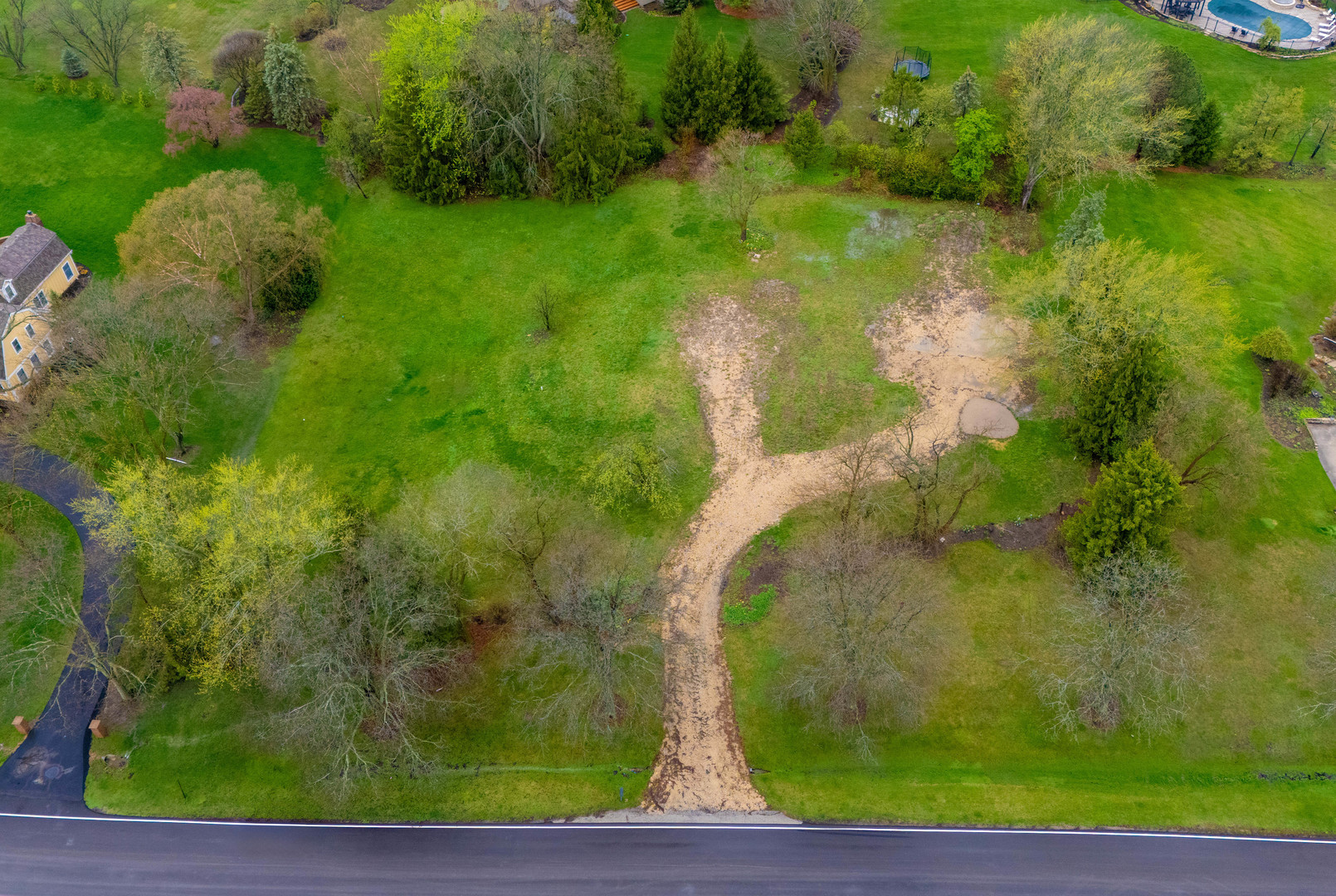 1846 Clover Drive, Inverness, IL 60067