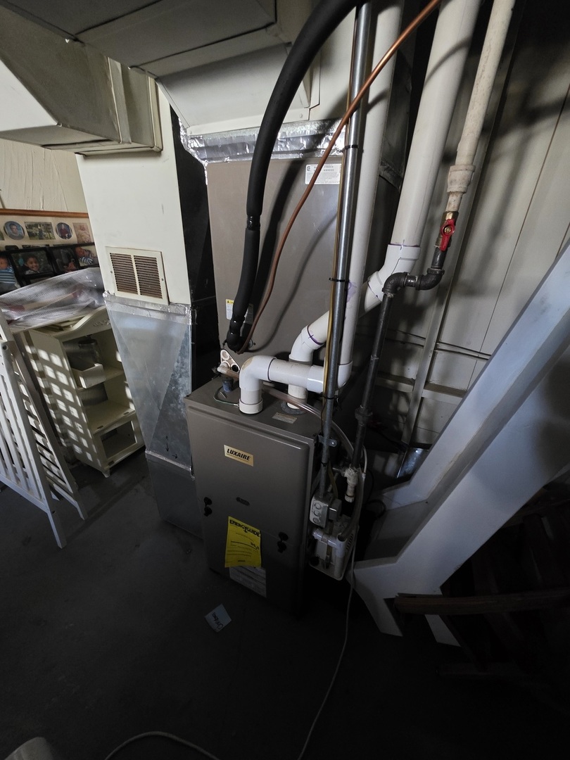 803 17th Avenue, Camanche, IA 52730