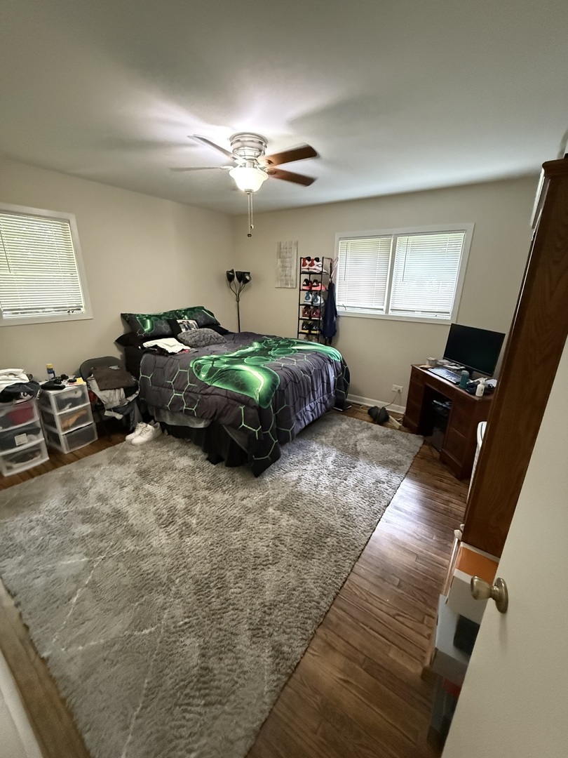 4 Yorkshire Drive, Lincolnshire, IL 60069