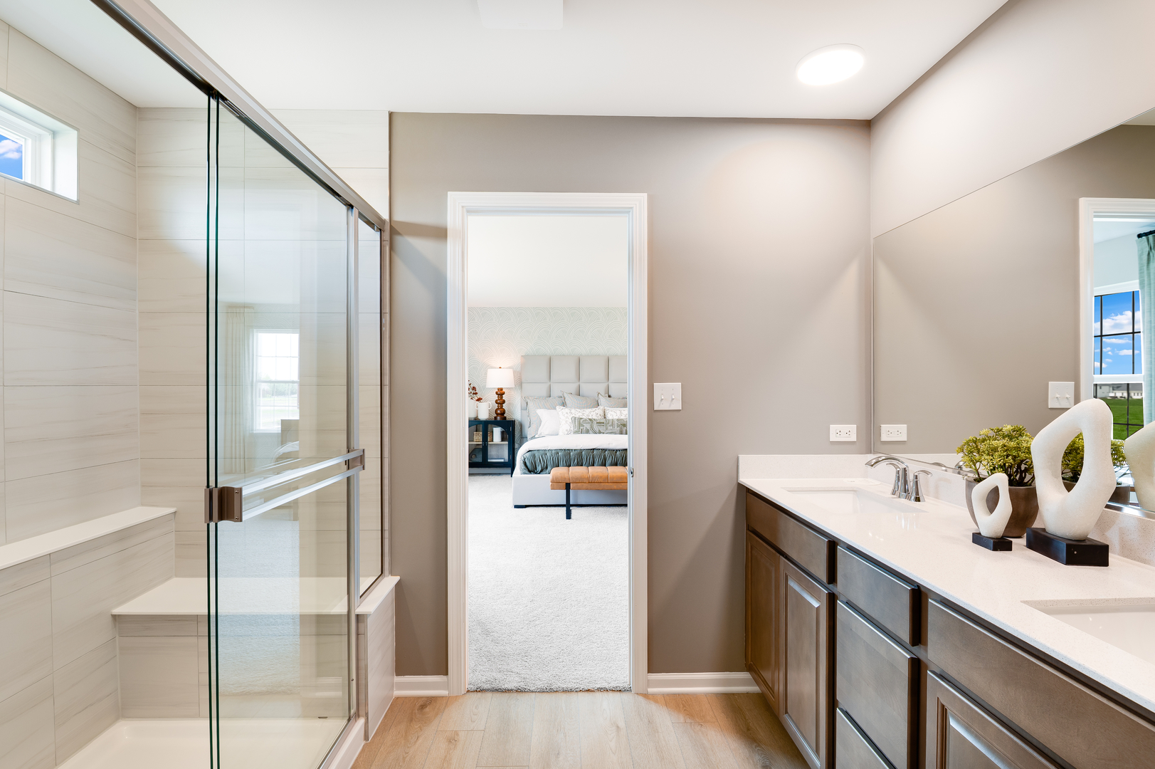 709 Erwin Street, Oswego, IL 60543