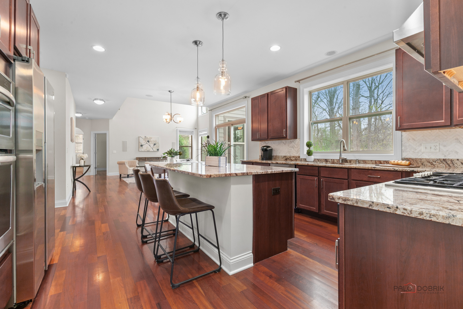 3 Thornfields Lane, Lincolnshire, IL 60069