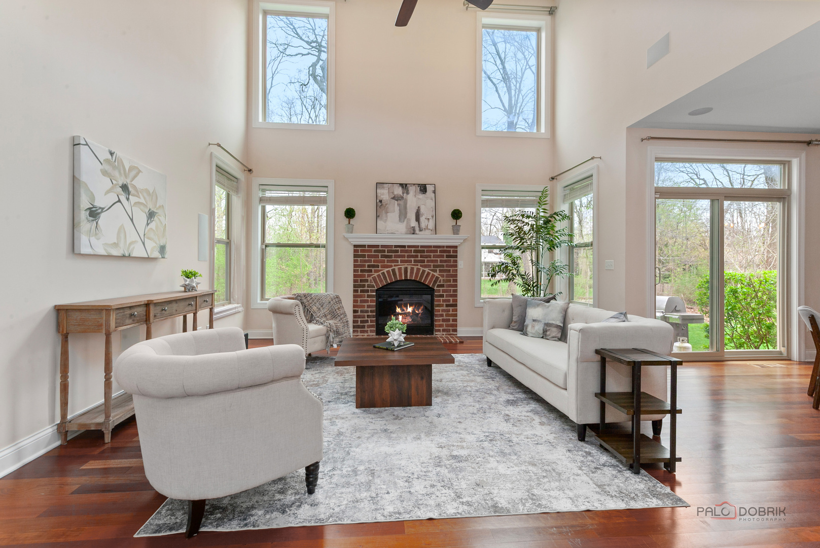 3 Thornfields Lane, Lincolnshire, IL 60069