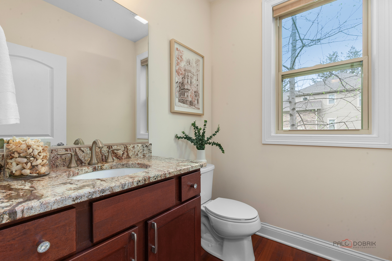 3 Thornfields Lane, Lincolnshire, IL 60069