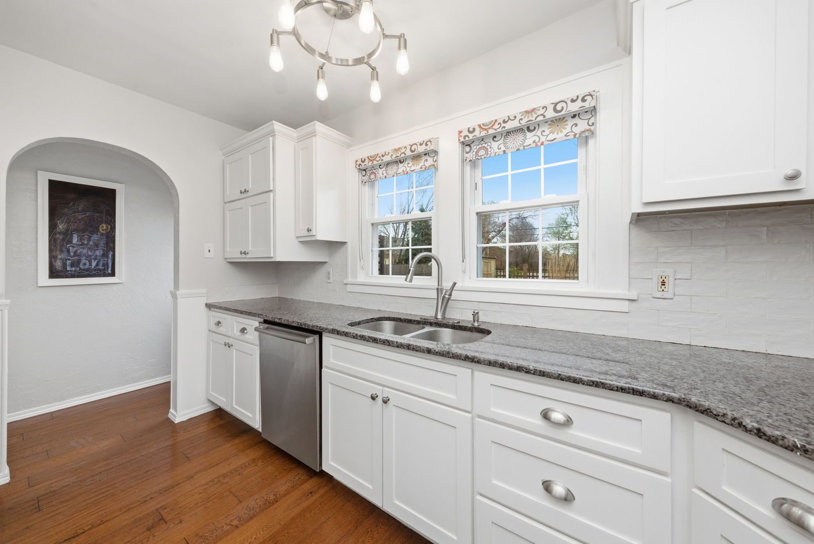 1311 Oneida Street, Joliet, IL 60435