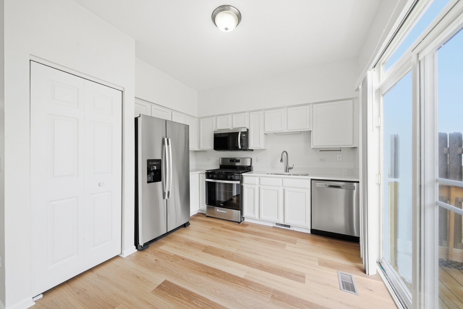 306 Waubonsee Drive, Plano, IL 60545