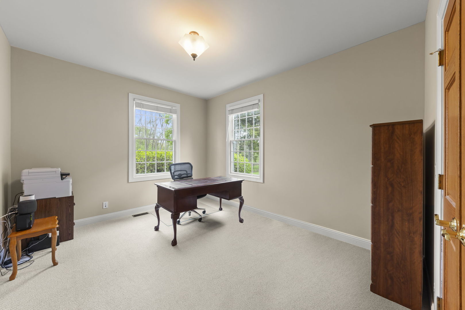 1570 Orchard Road, Wheaton, IL 60189