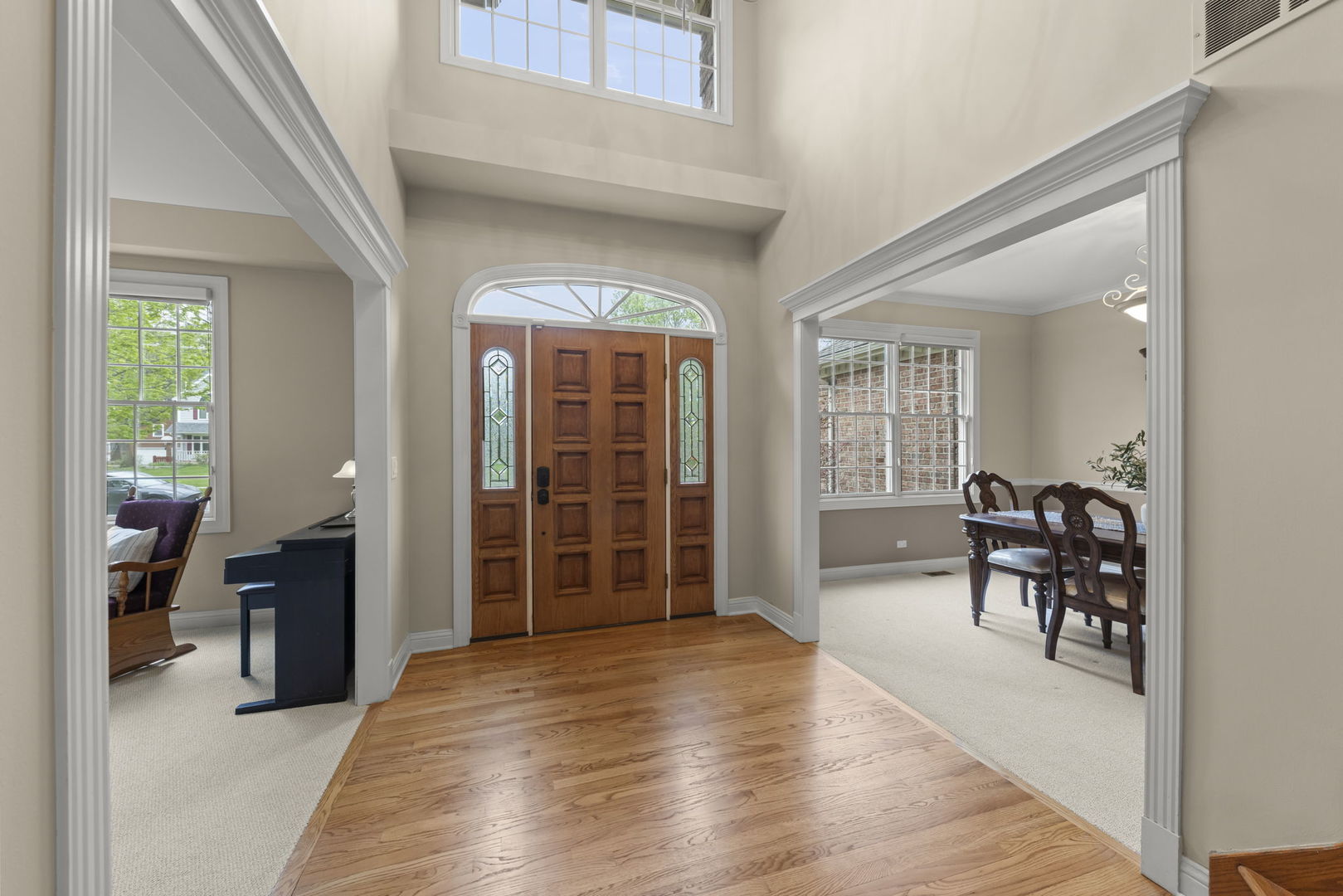 1570 Orchard Road, Wheaton, IL 60189