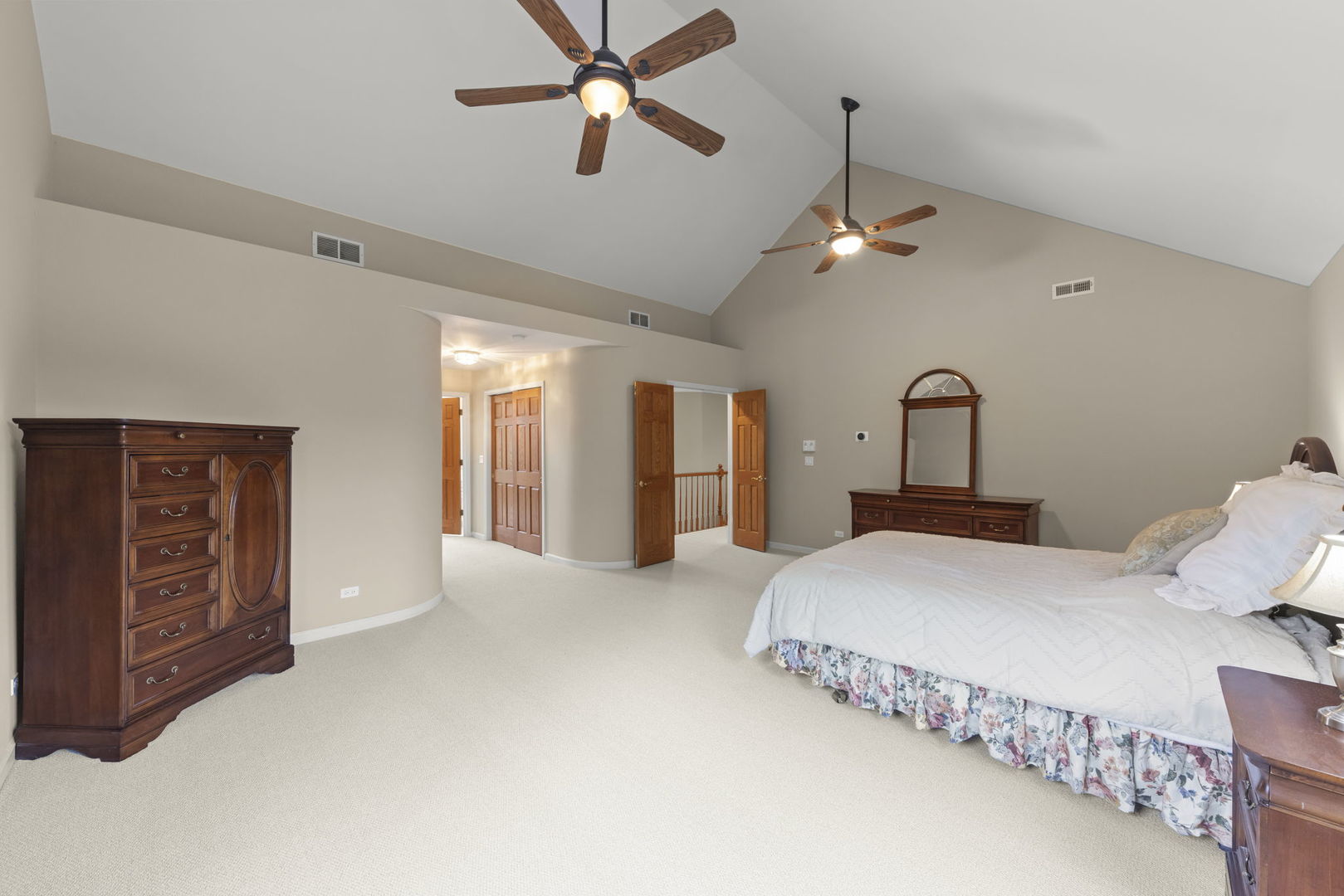 1570 Orchard Road, Wheaton, IL 60189