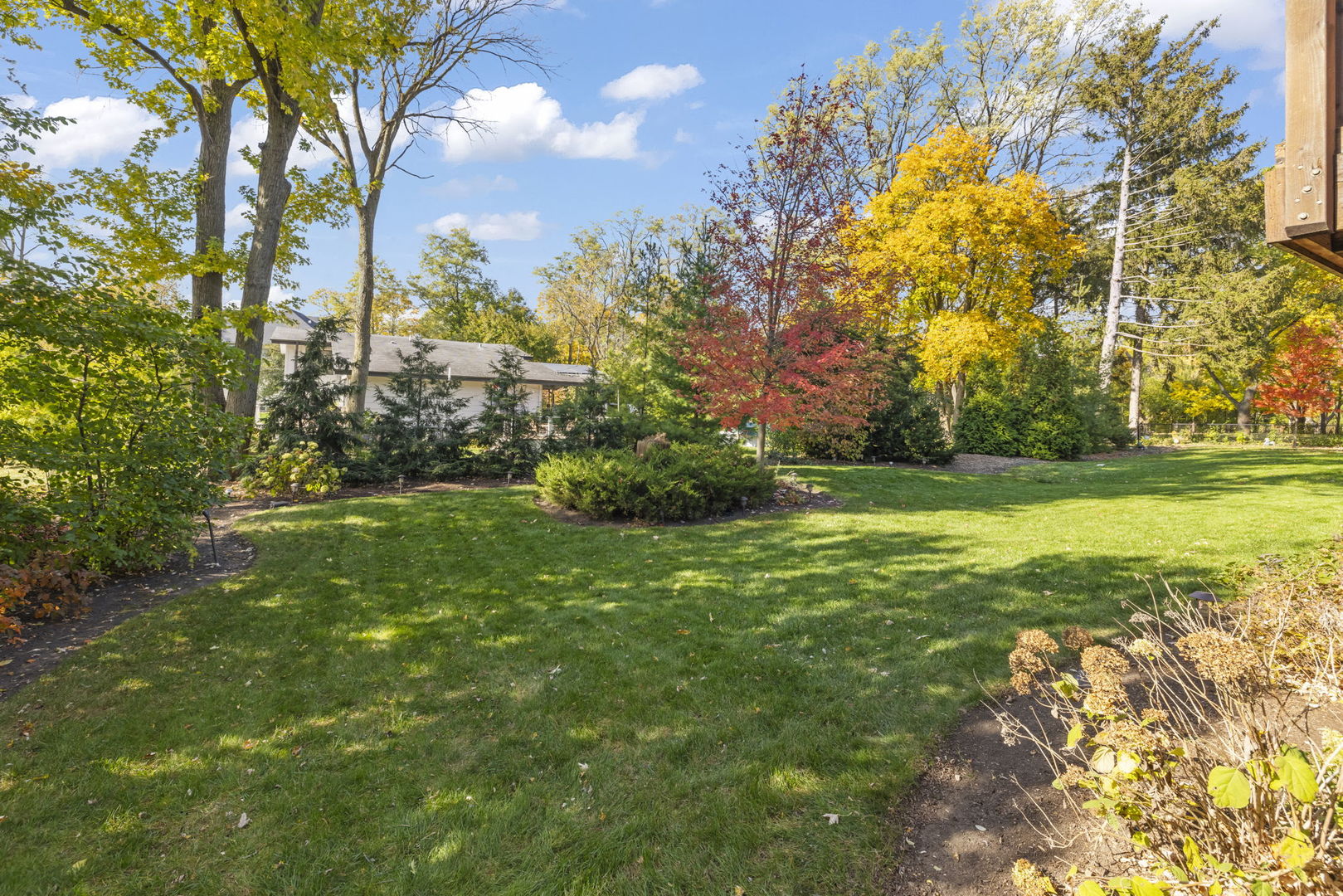 1570 Orchard Road, Wheaton, IL 60189