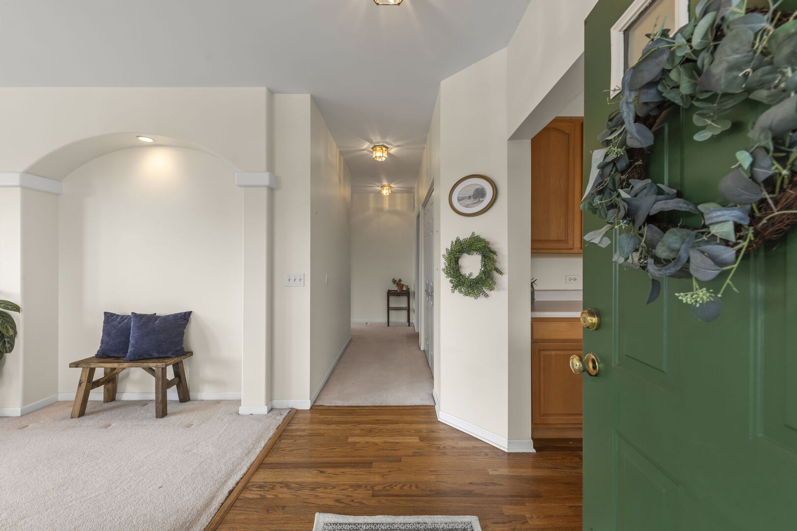 31301 Kline Circle, Warrenville, IL 60555