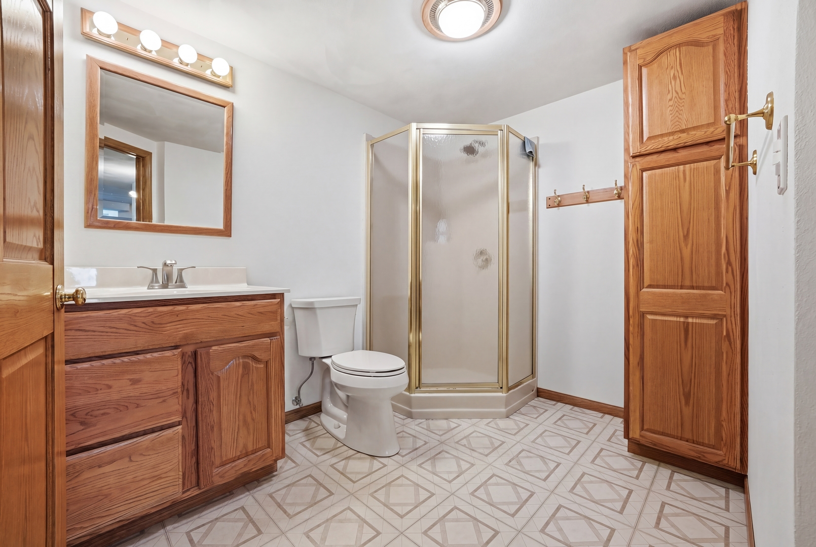 11497 Ridgecrest Drive, Roscoe, IL 61073