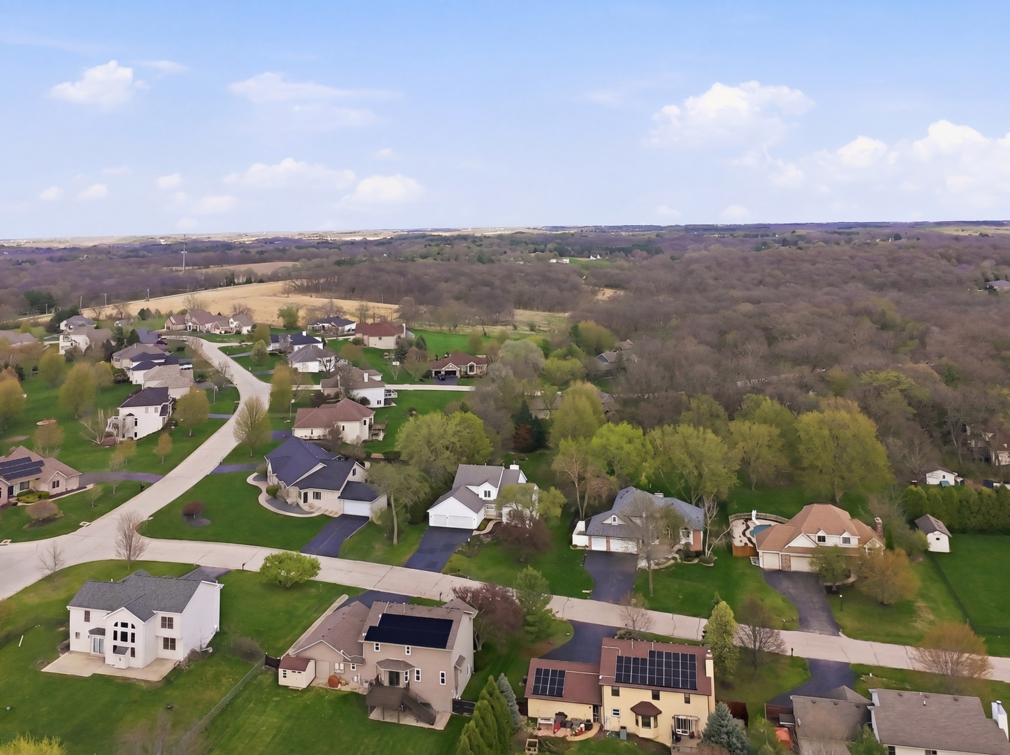 11497 Ridgecrest Drive, Roscoe, IL 61073