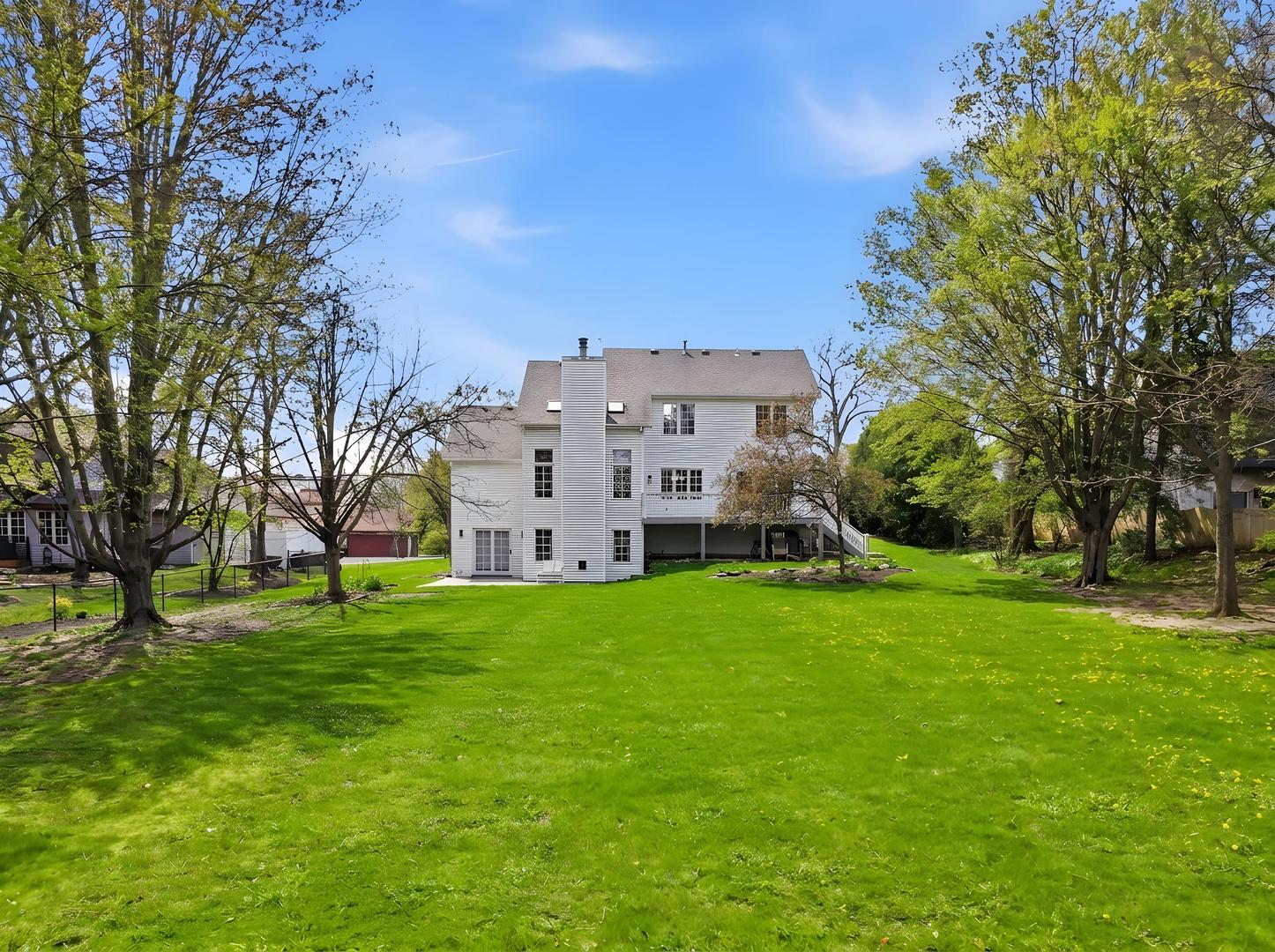 11497 Ridgecrest Drive, Roscoe, IL 61073