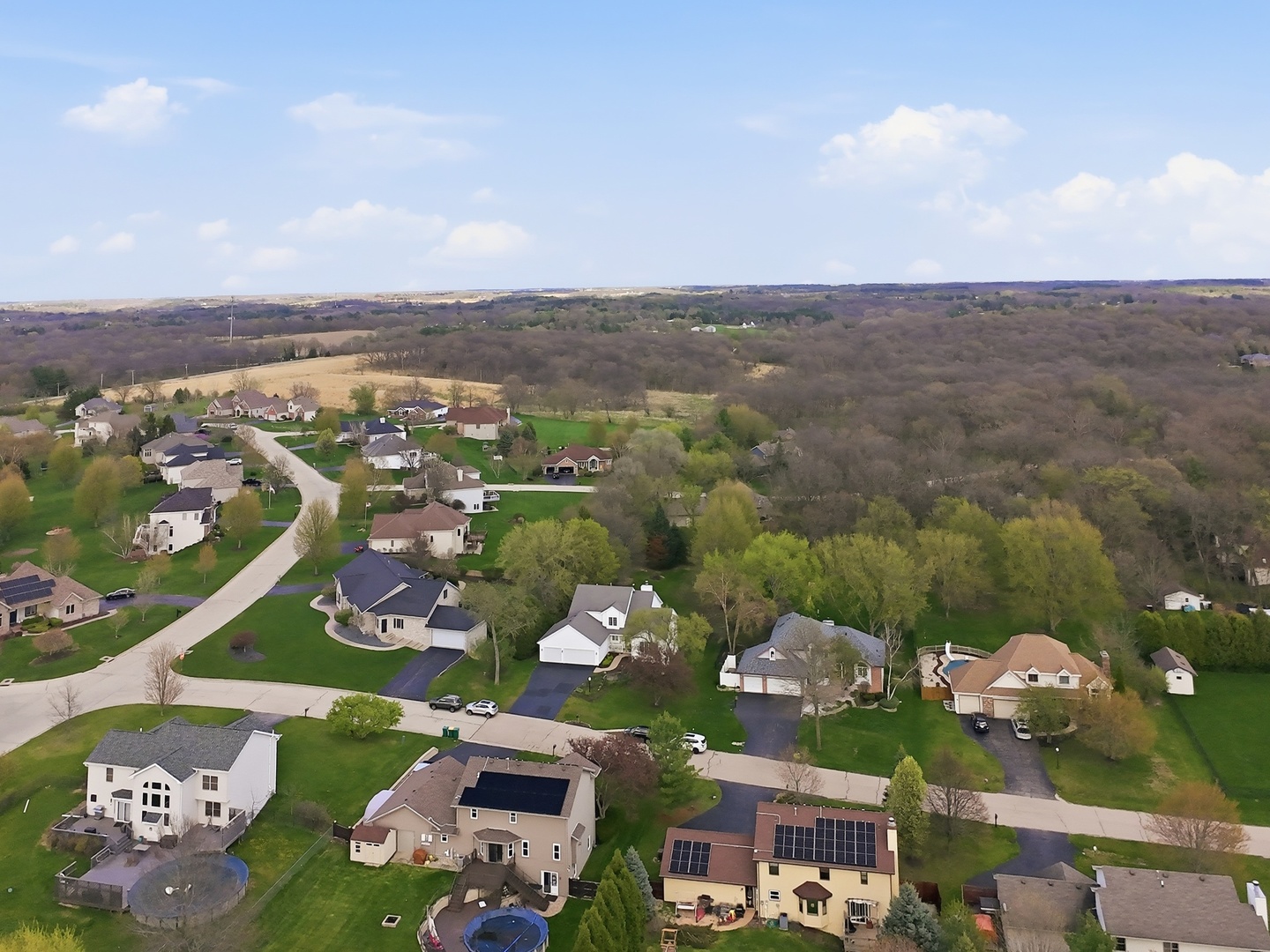 11497 Ridgecrest Drive, Roscoe, IL 61073