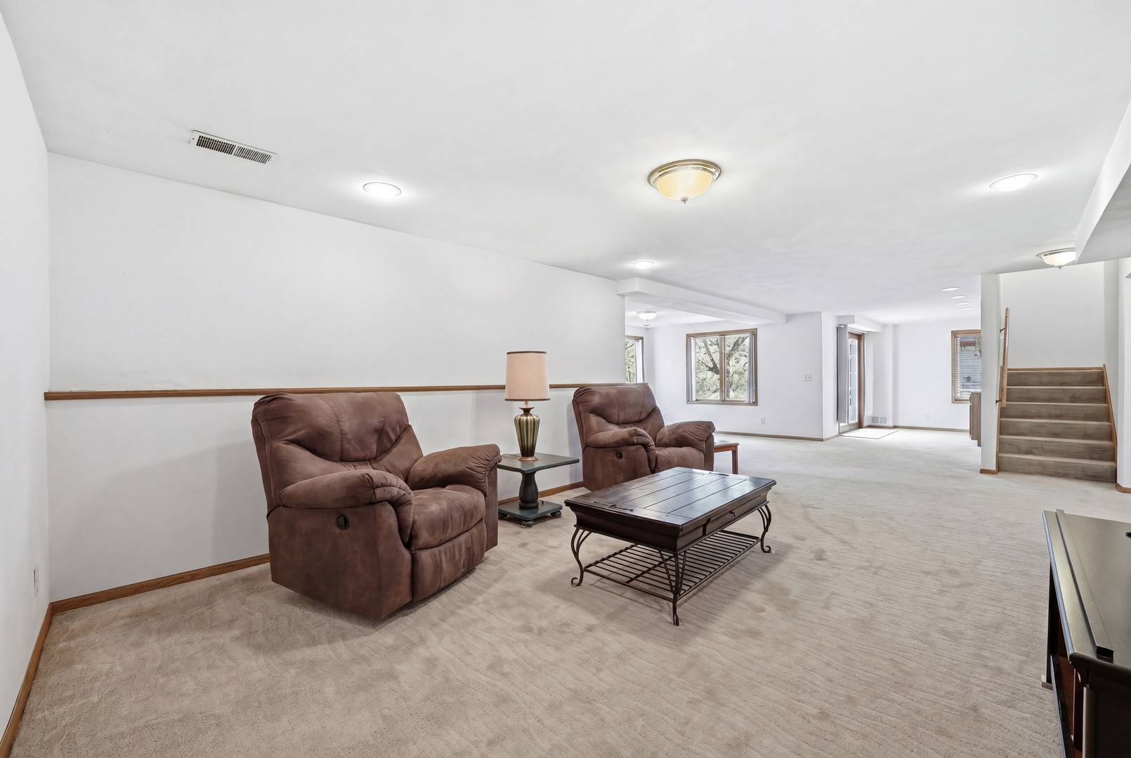 11497 Ridgecrest Drive, Roscoe, IL 61073