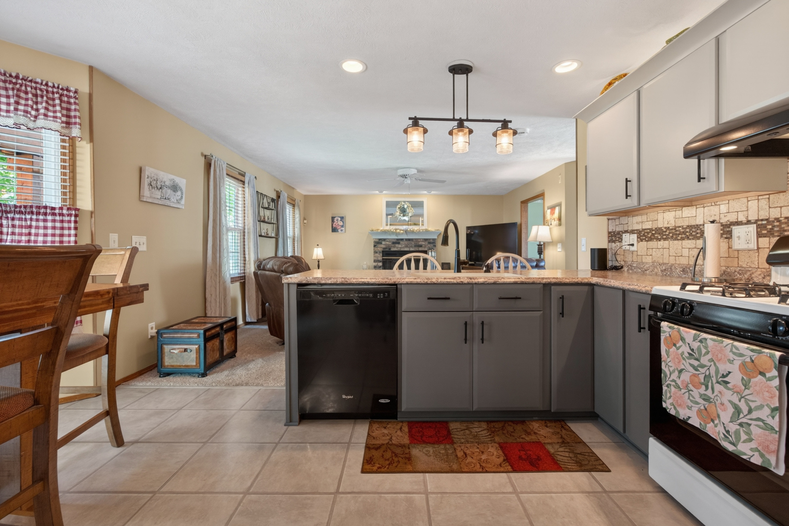 1018 Sawgrass Drive, Normal, IL 61761