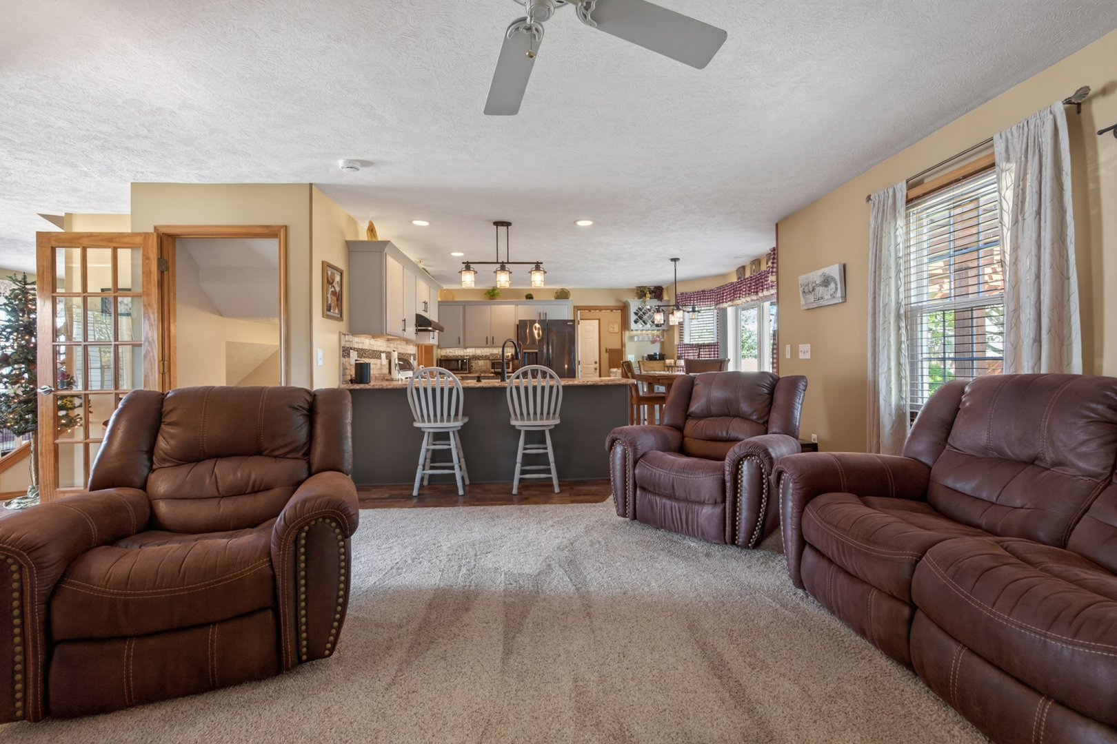 1018 Sawgrass Drive, Normal, IL 61761