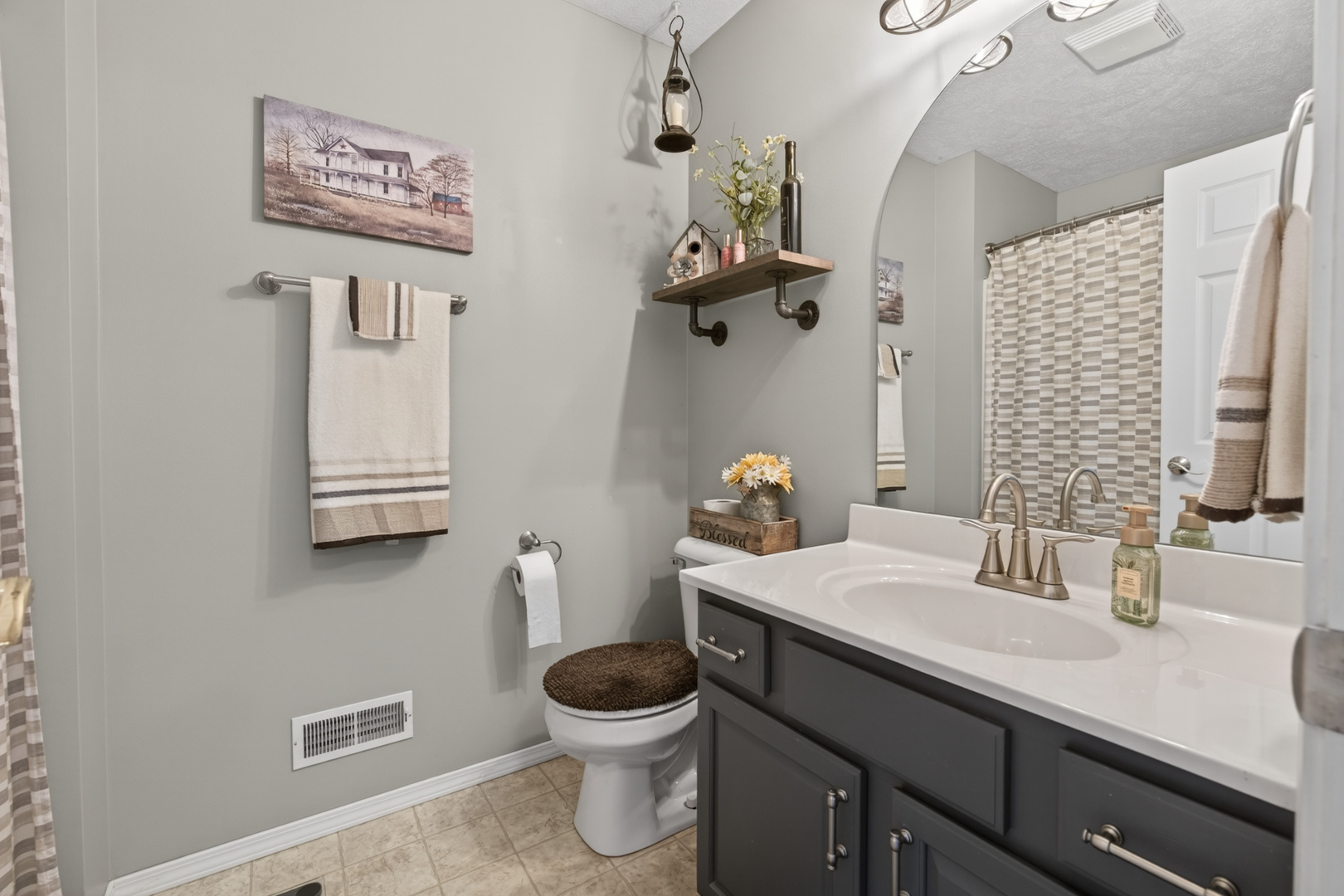 1018 Sawgrass Drive, Normal, IL 61761