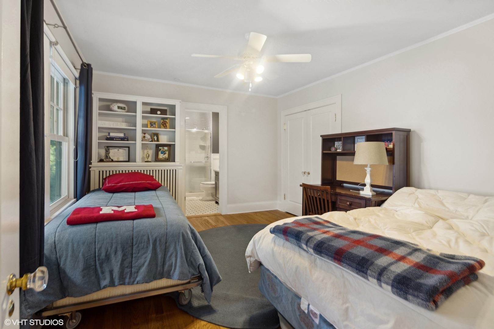 645 N Park Boulevard, Glen Ellyn, IL 60137