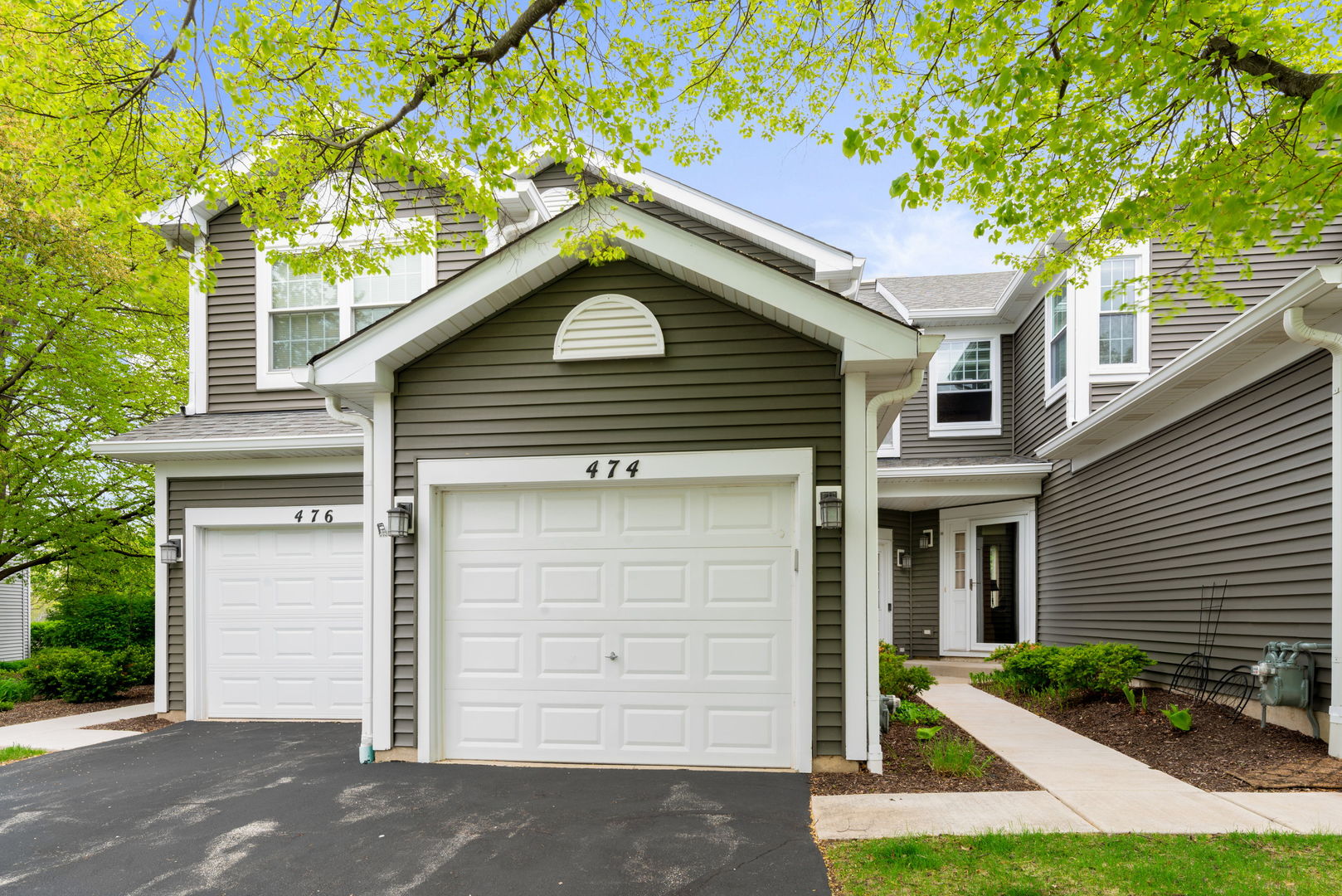 474 MILL Street #1, Batavia, IL 60510