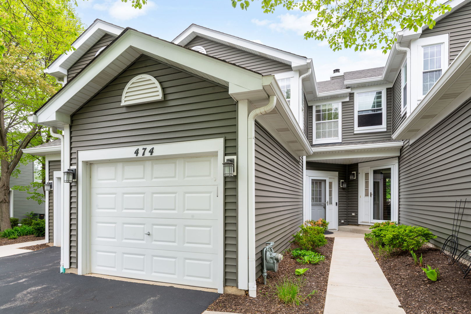 474 MILL Street #1, Batavia, IL 60510