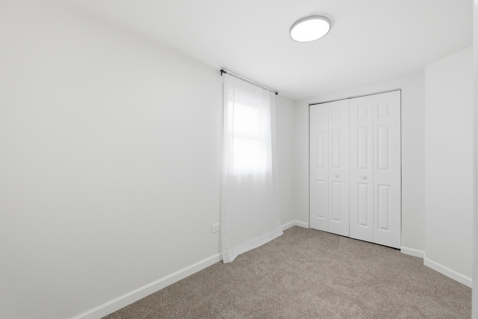 8622 S 78th Avenue, Bridgeview, IL 60455