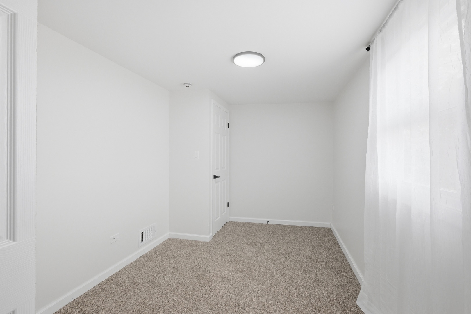 8622 S 78th Avenue, Bridgeview, IL 60455