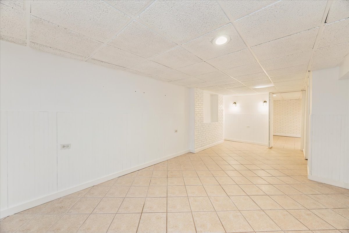 Downers Grove, IL 60516