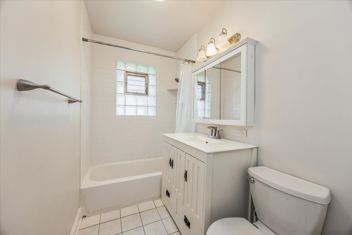 Downers Grove, IL 60516