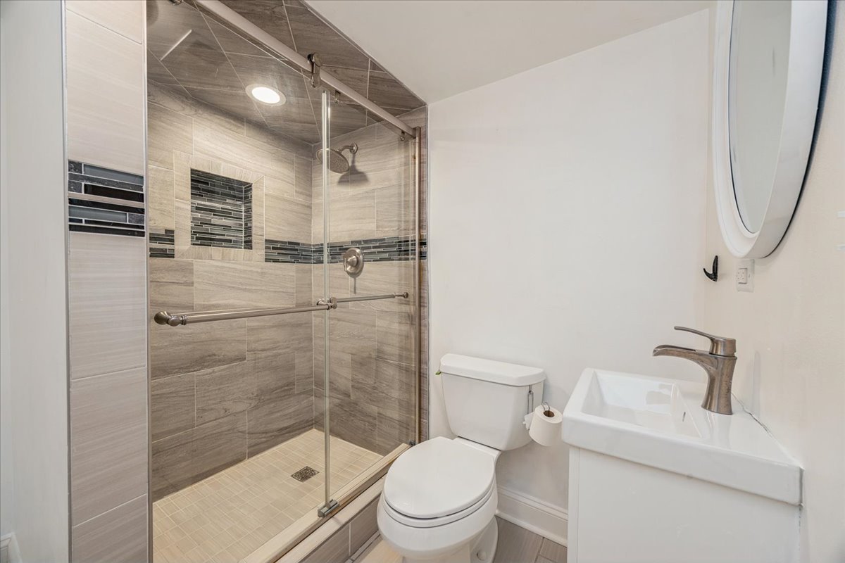 Downers Grove, IL 60516