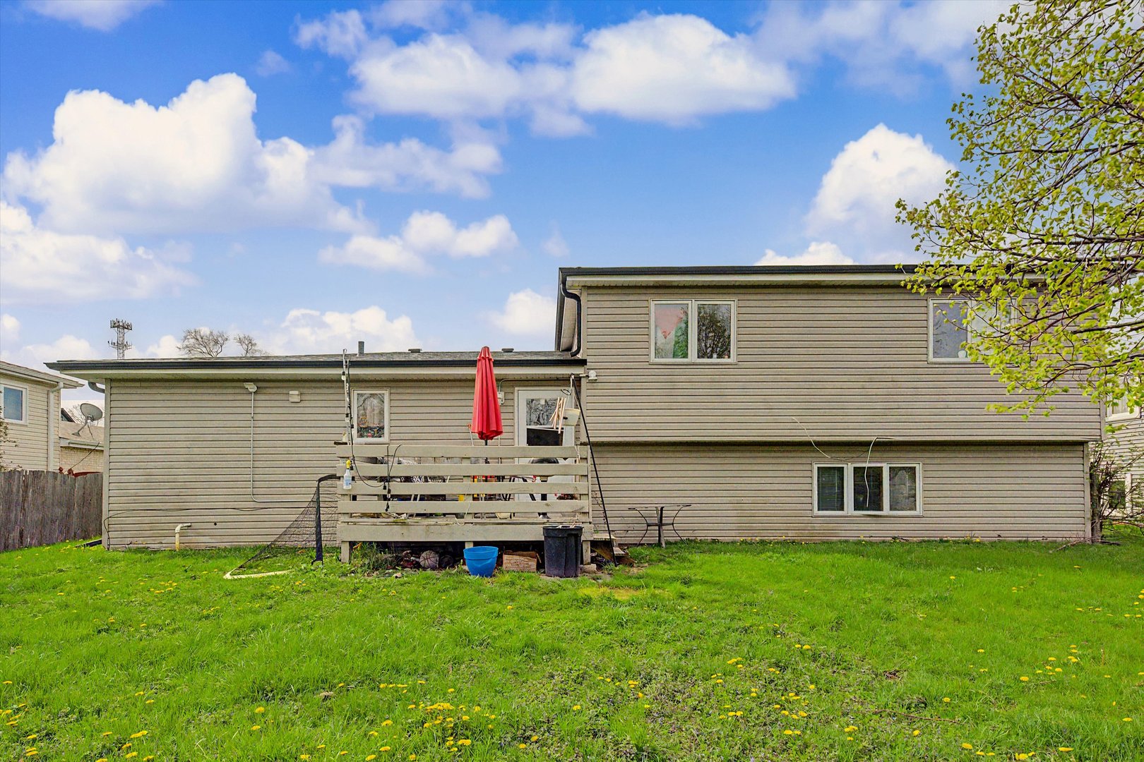 8916 W 85th Place, Justice, IL 60458