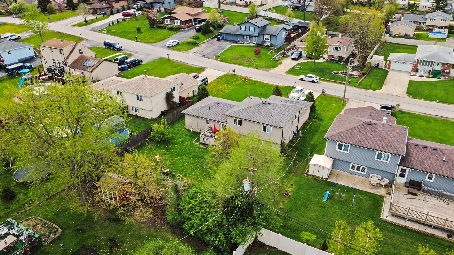 8916 W 85th Place, Justice, IL 60458