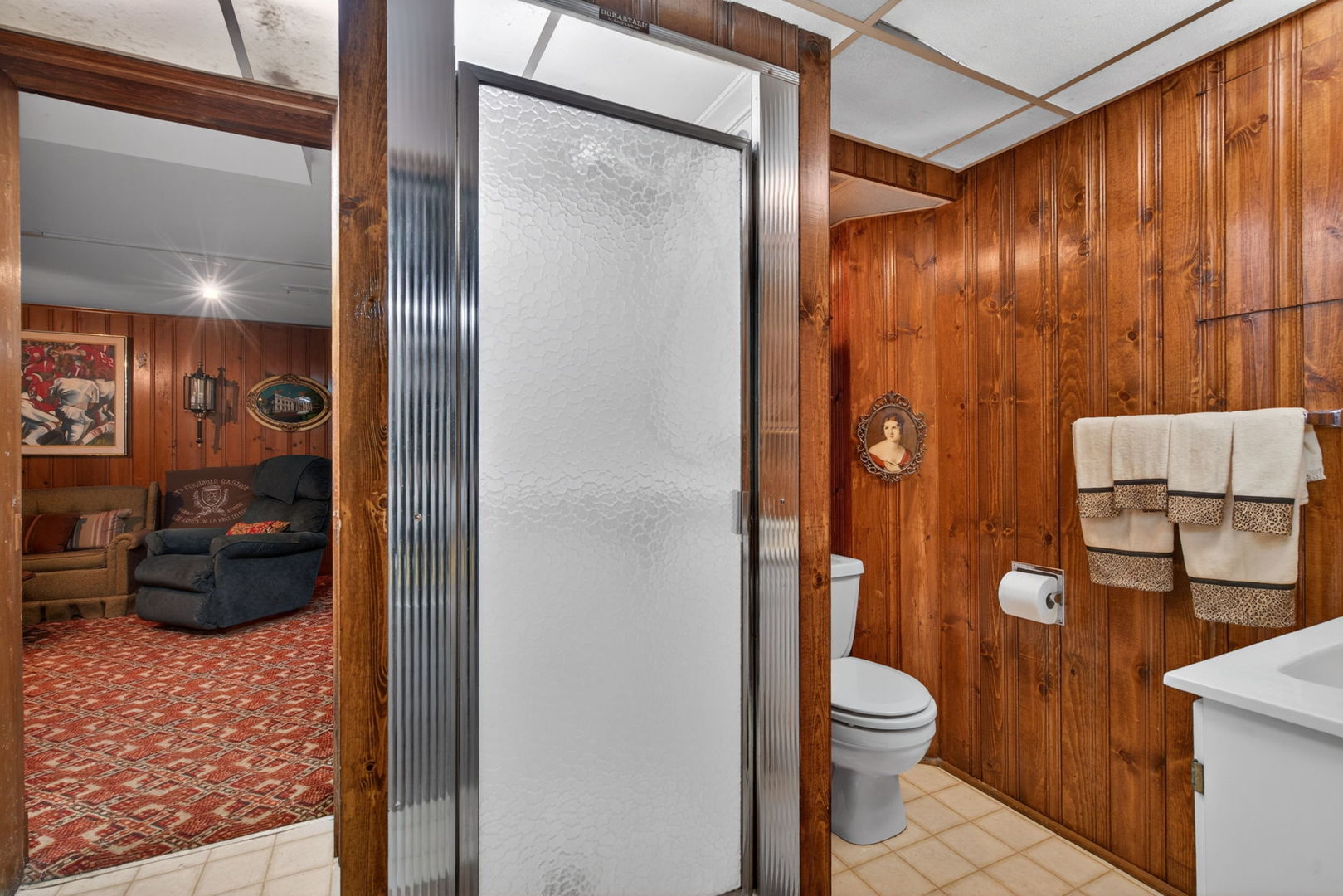 1222 Glenwood Avenue, Joliet, IL 60435