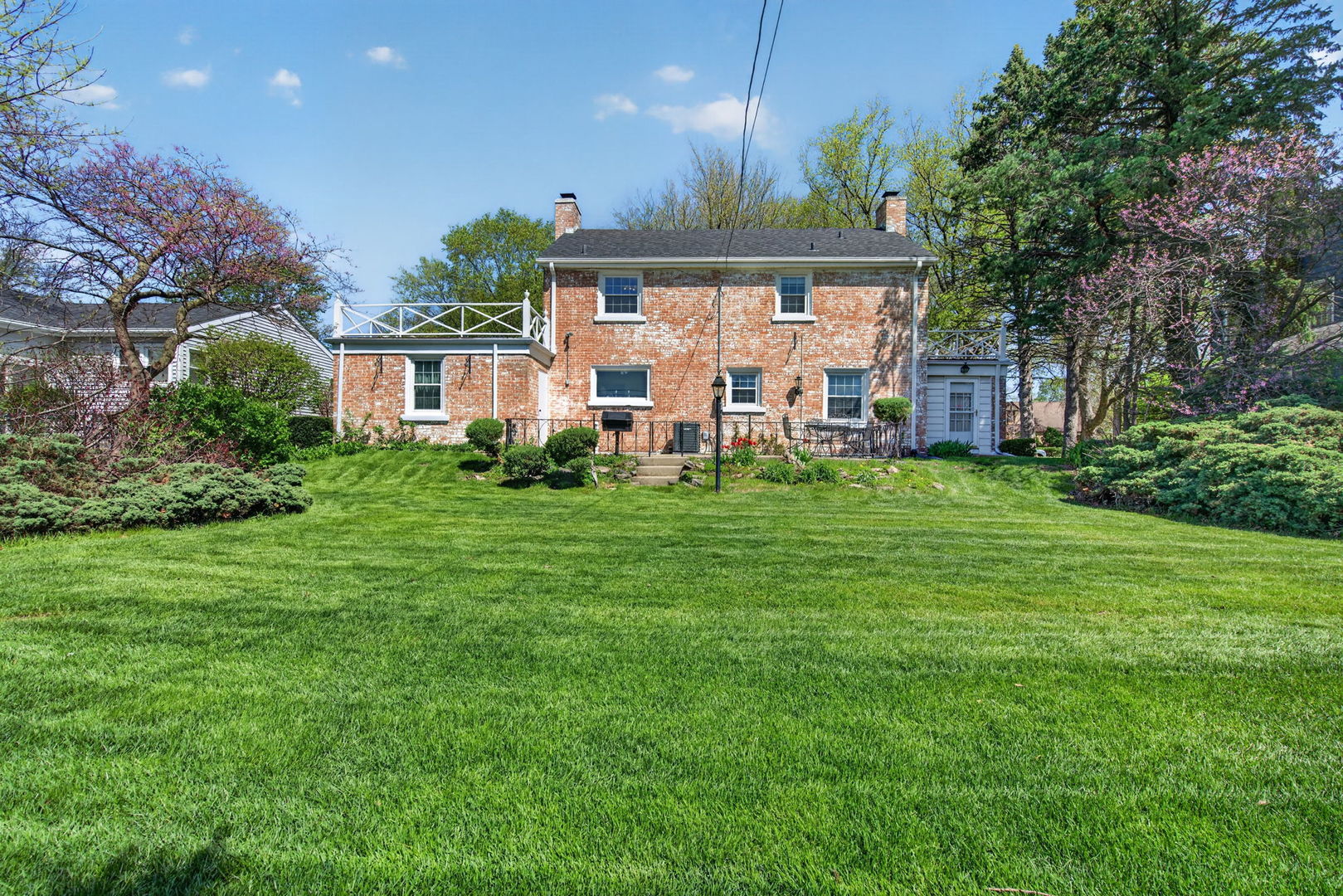 1222 Glenwood Avenue, Joliet, IL 60435