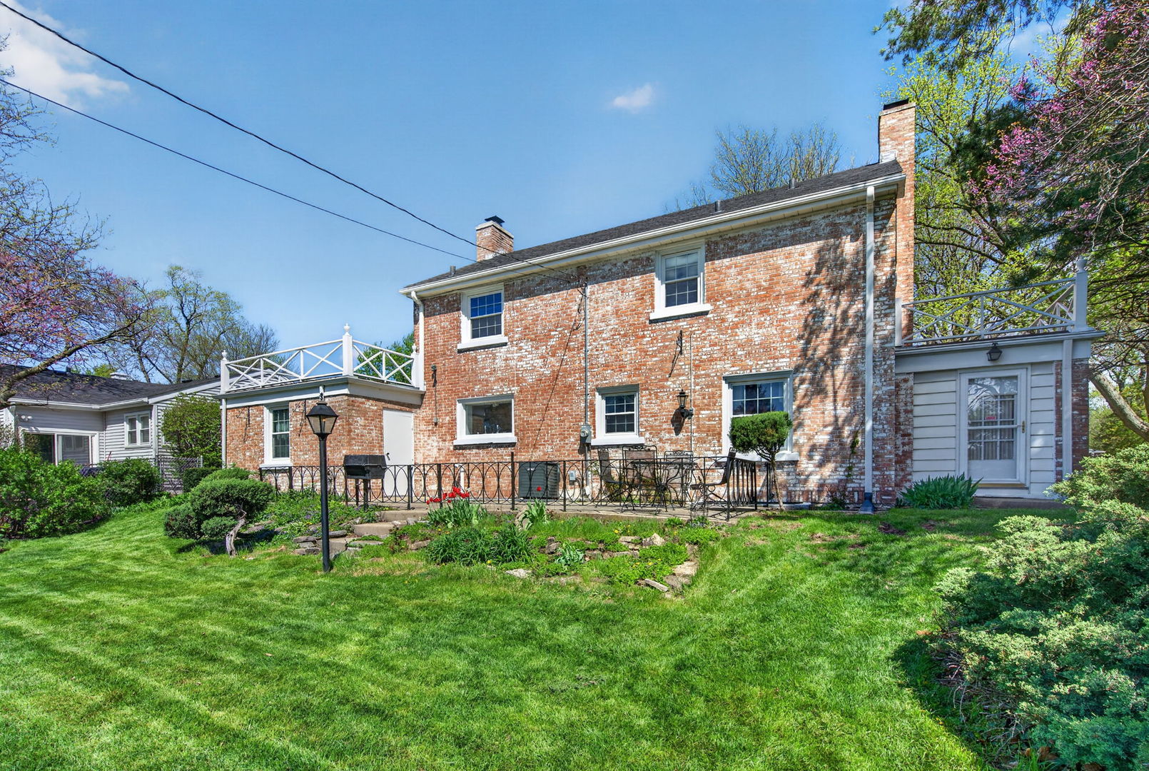 1222 Glenwood Avenue, Joliet, IL 60435