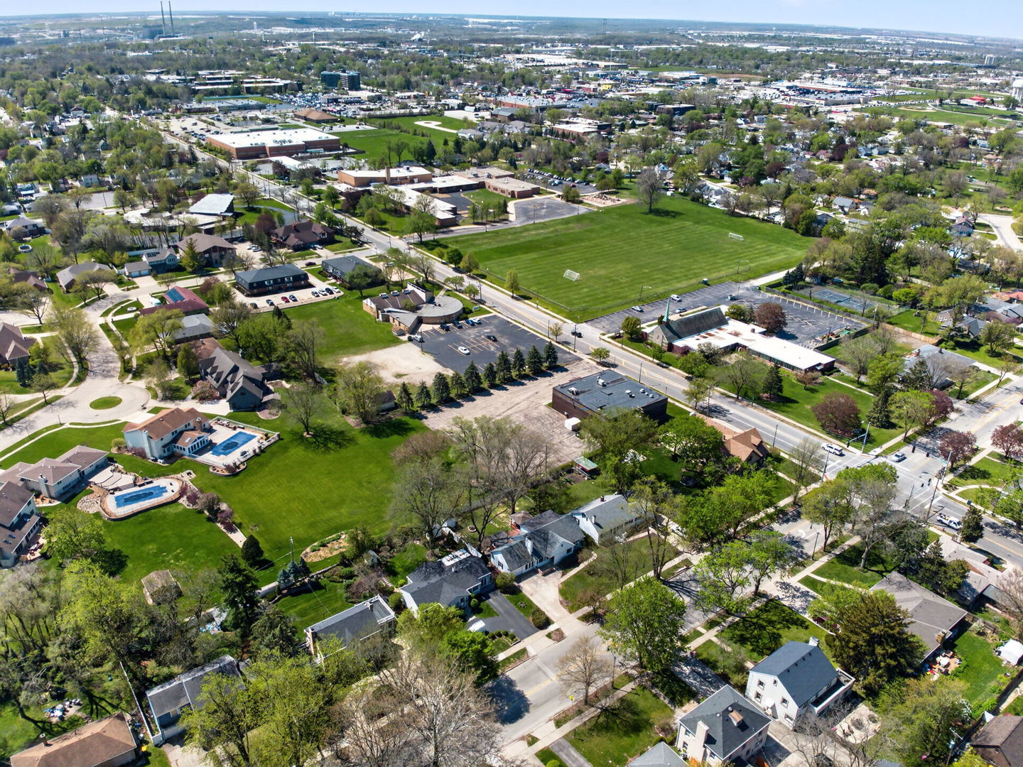 1222 Glenwood Avenue, Joliet, IL 60435