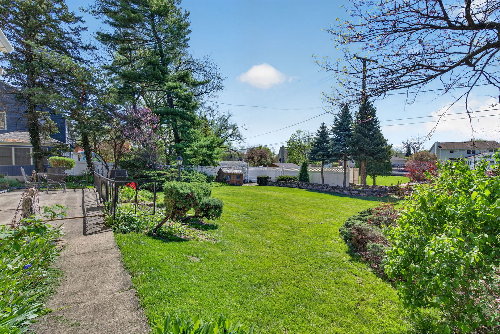 1222 Glenwood Avenue, Joliet, IL 60435