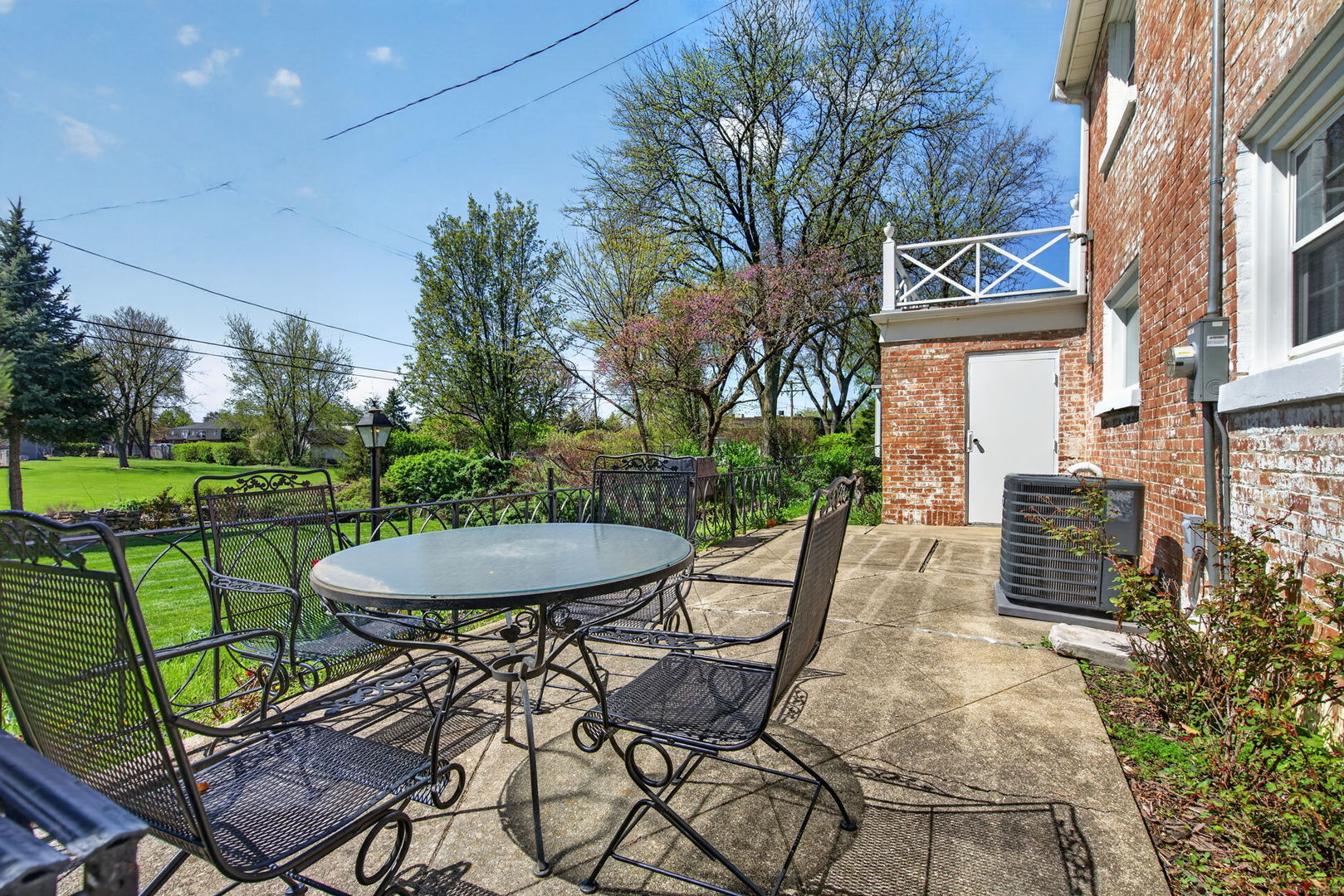 1222 Glenwood Avenue, Joliet, IL 60435