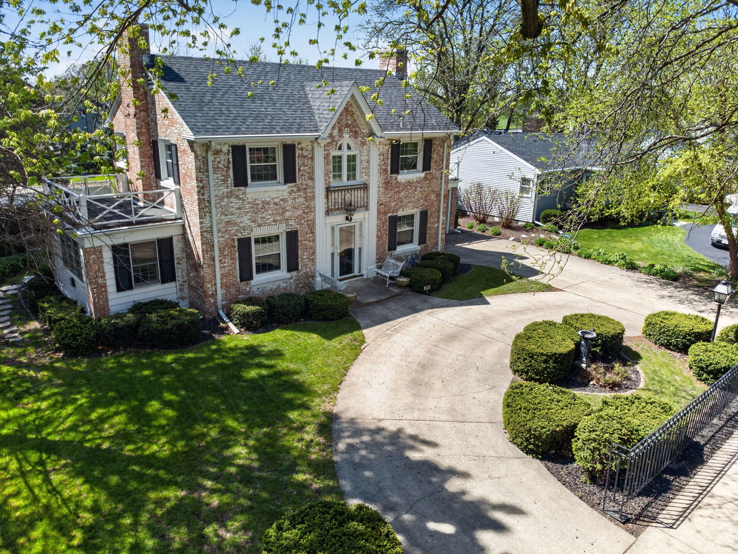 1222 Glenwood Avenue, Joliet, IL 60435