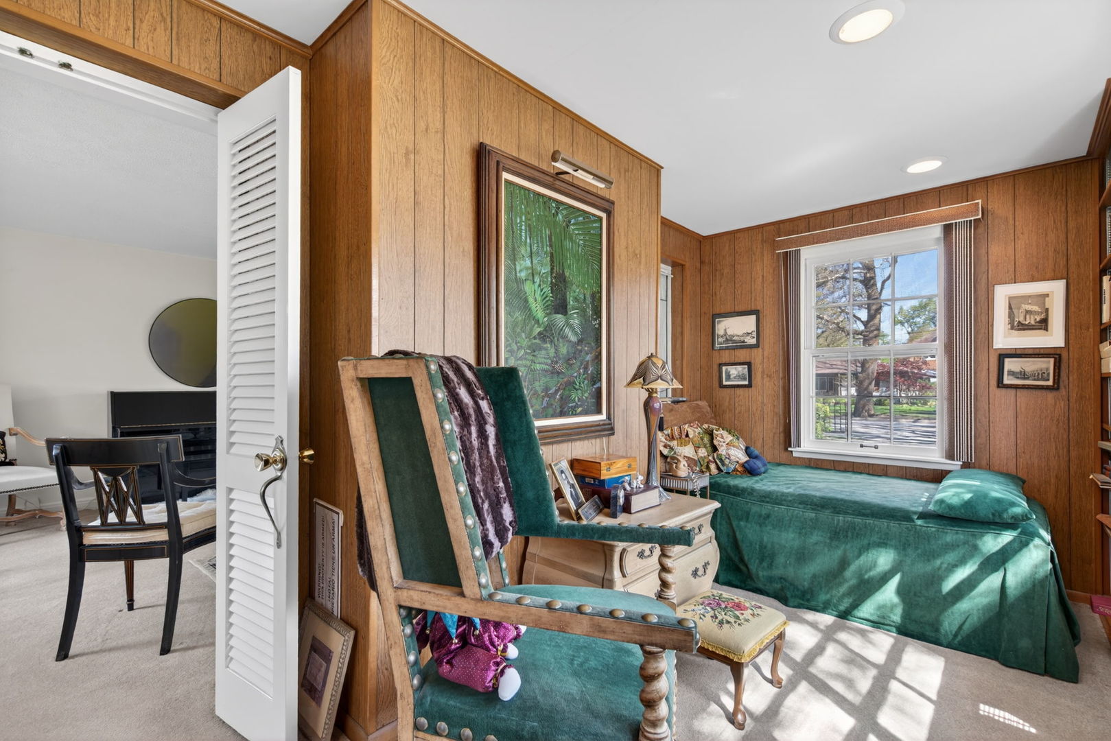 1222 Glenwood Avenue, Joliet, IL 60435