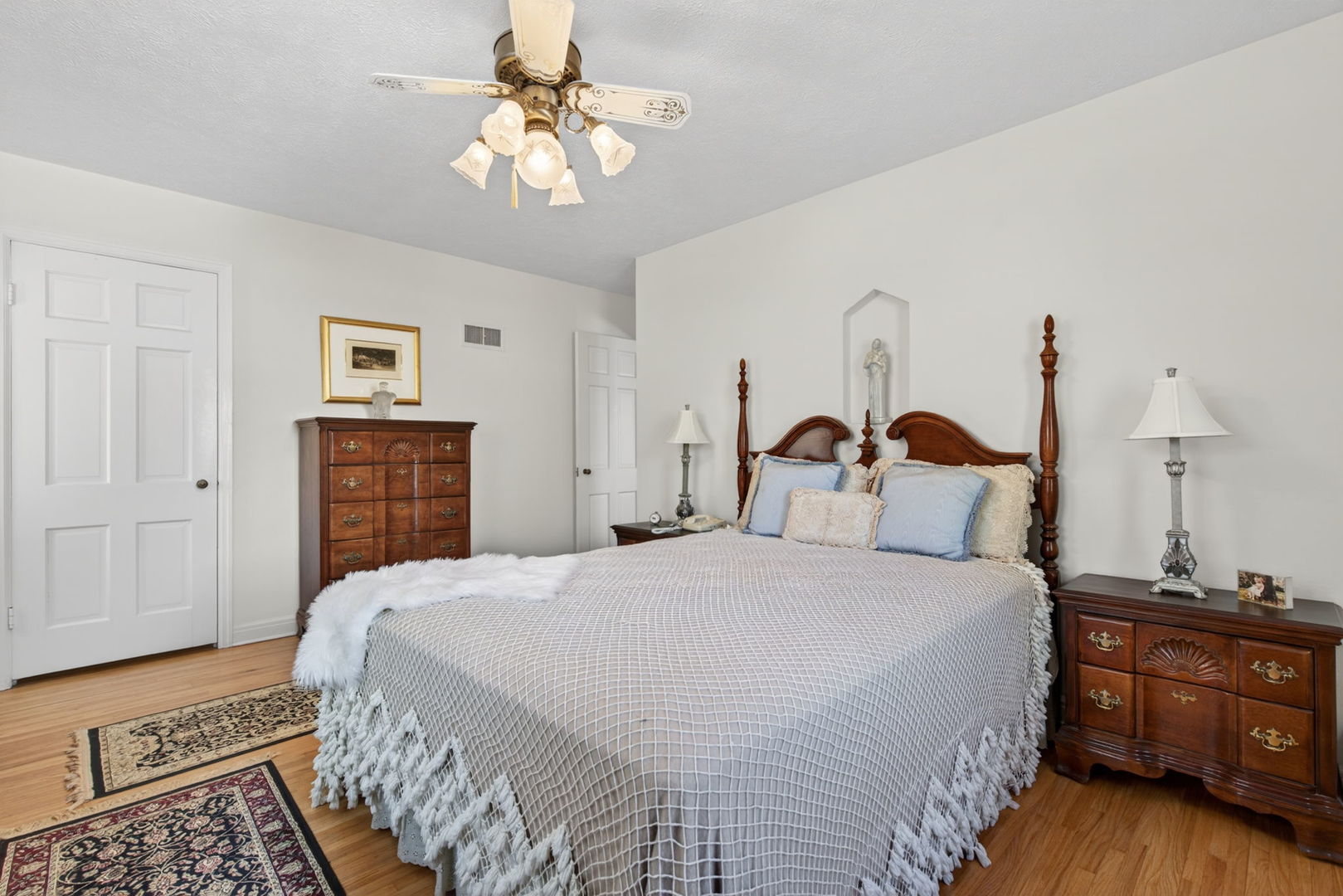 1222 Glenwood Avenue, Joliet, IL 60435