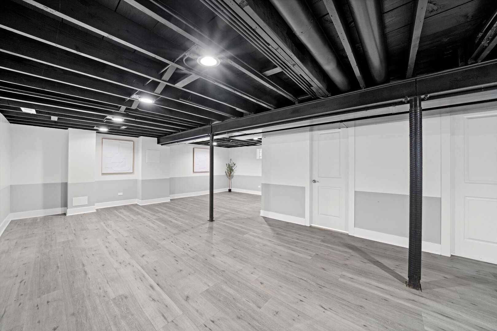 819 E 98th Place, Chicago, IL 60628