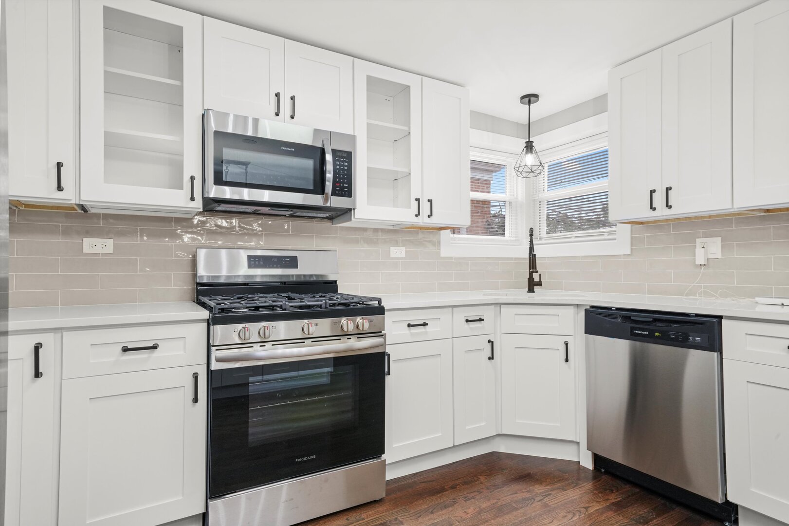 819 E 98th Place, Chicago, IL 60628