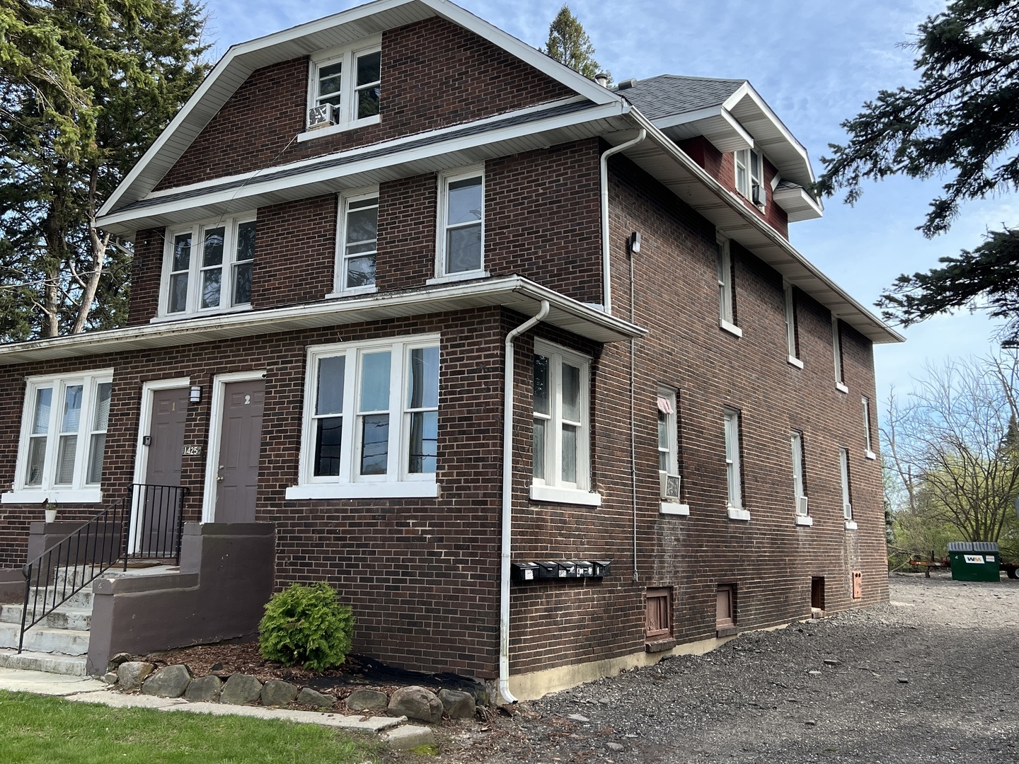 1425 10th Street, Waukegan, IL 60085