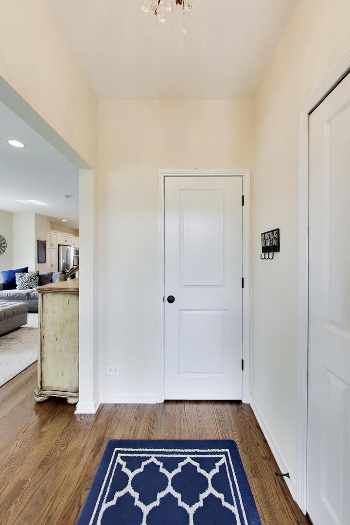 1331 Avery Avenue, Wheaton, IL 60187